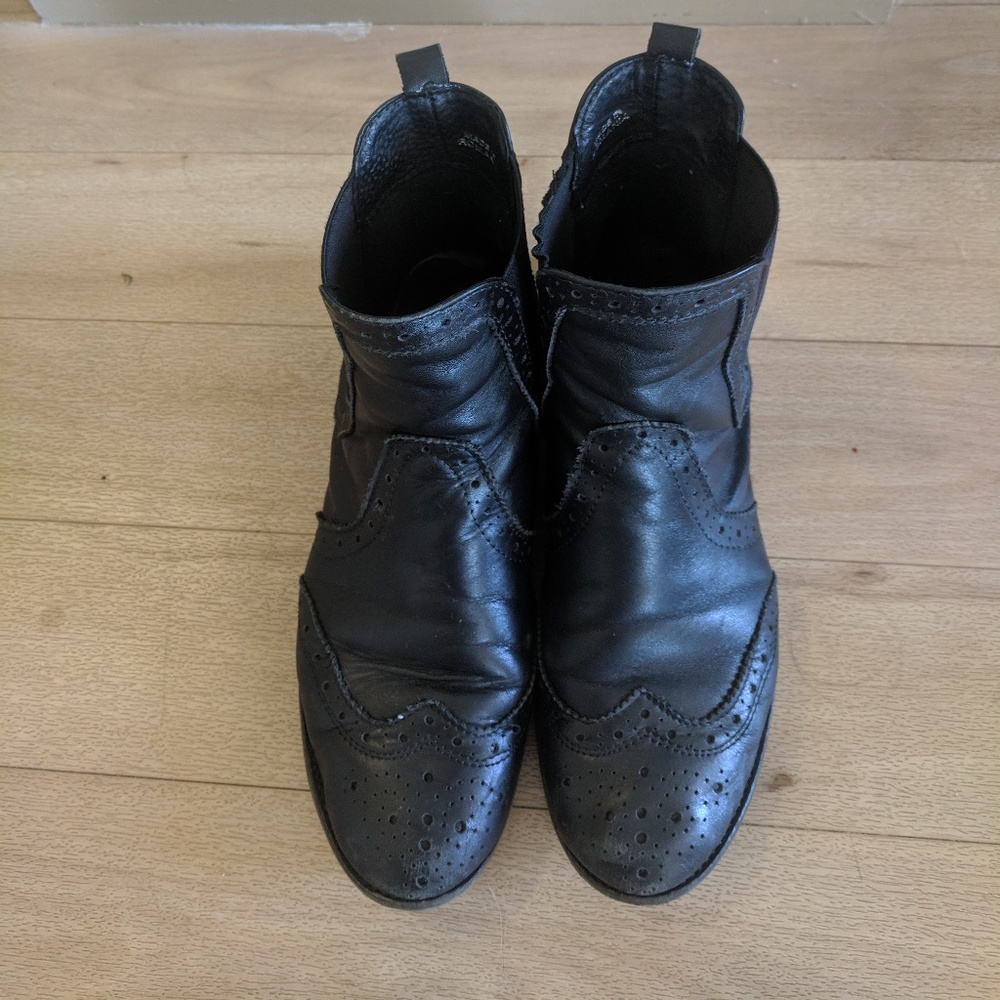 Black Chelsea Boots Size 9